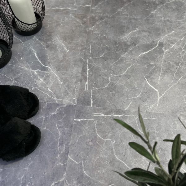 Hovedbilde Vareprøve: Firenze selvklebende fliser